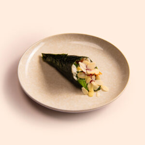 108.TEMAKI SALMÓN SPICY